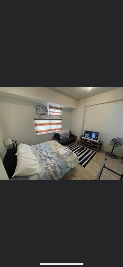 Khentdrick'S Place At Holland Park Southwoods Binan Exteriör bild